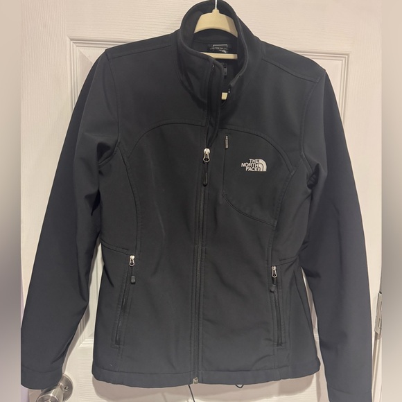 The North Face Women's Black Jacket - Picture 2 of 4